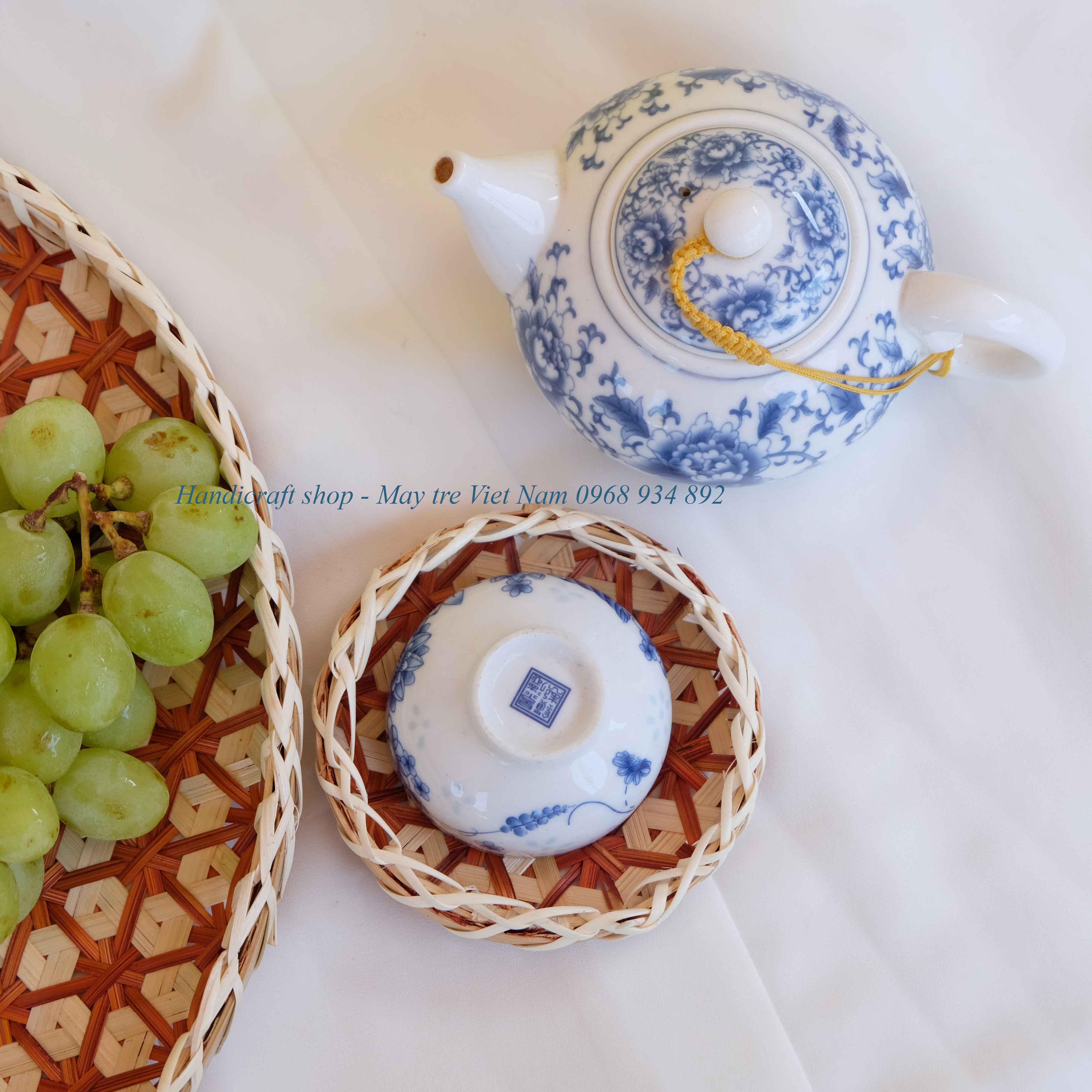 Lót cốc tre hoa thị