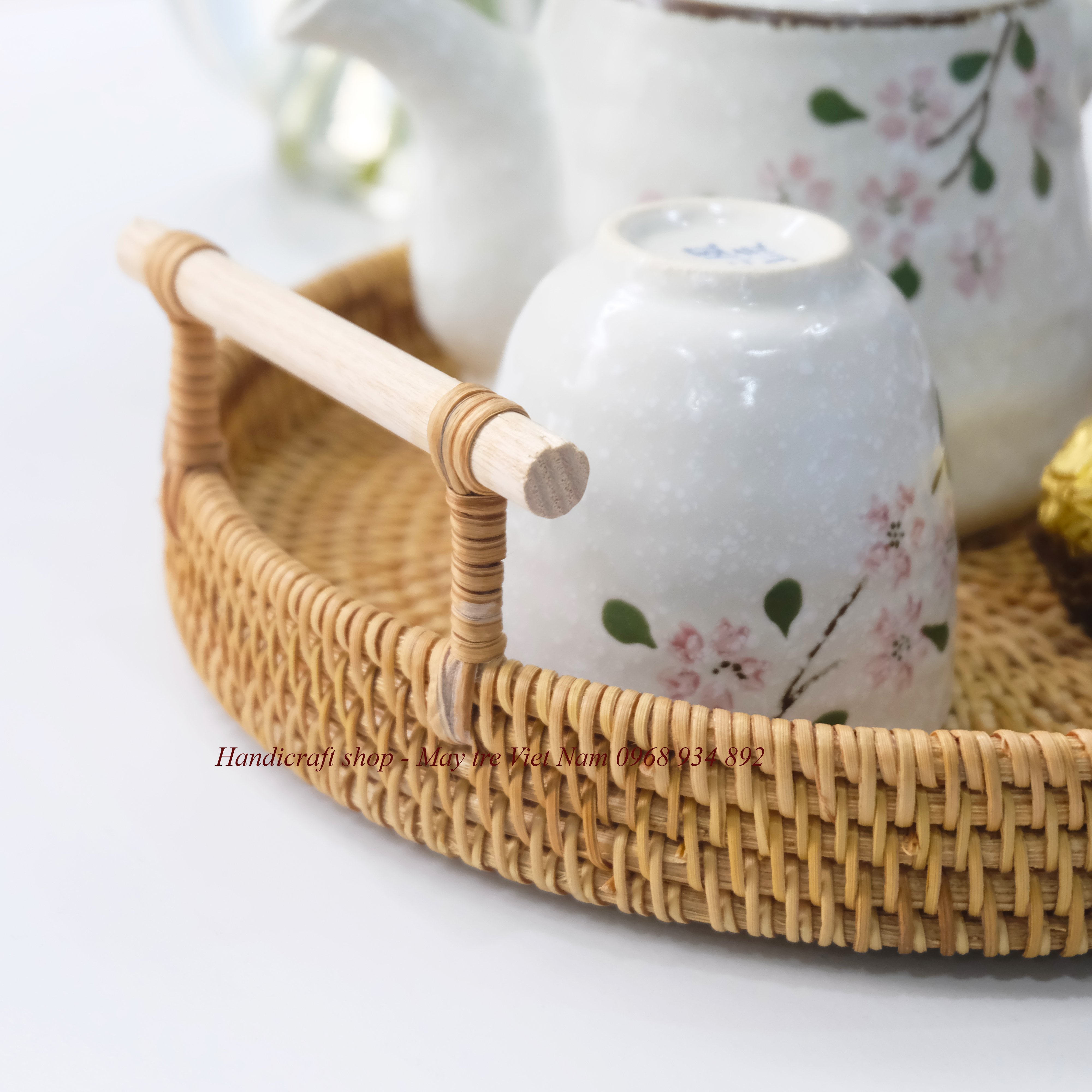 Khay guột mây tròn có tay nắm