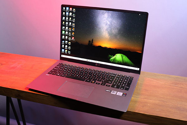LG Gram 2021 có đến 5 phiên bản, bao gồm 2 mô hình cảm ứng, sử dụng vi xử lý Intel thế hệ 11 và nhiều nâng cấp đáng giá khác
