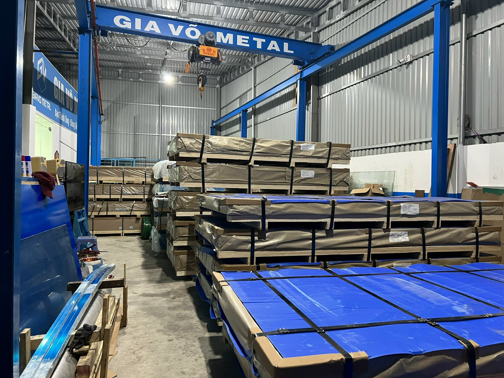 Cách Chọn Độ Dày Nhôm Tấm Phù Hợp Cho Trang Trí Xây Dựng Công Trình
