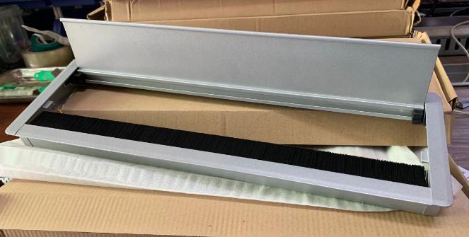 Nắp hộp điện âm bàn 400x127 (chất liệu nhôm sơn tính điện)