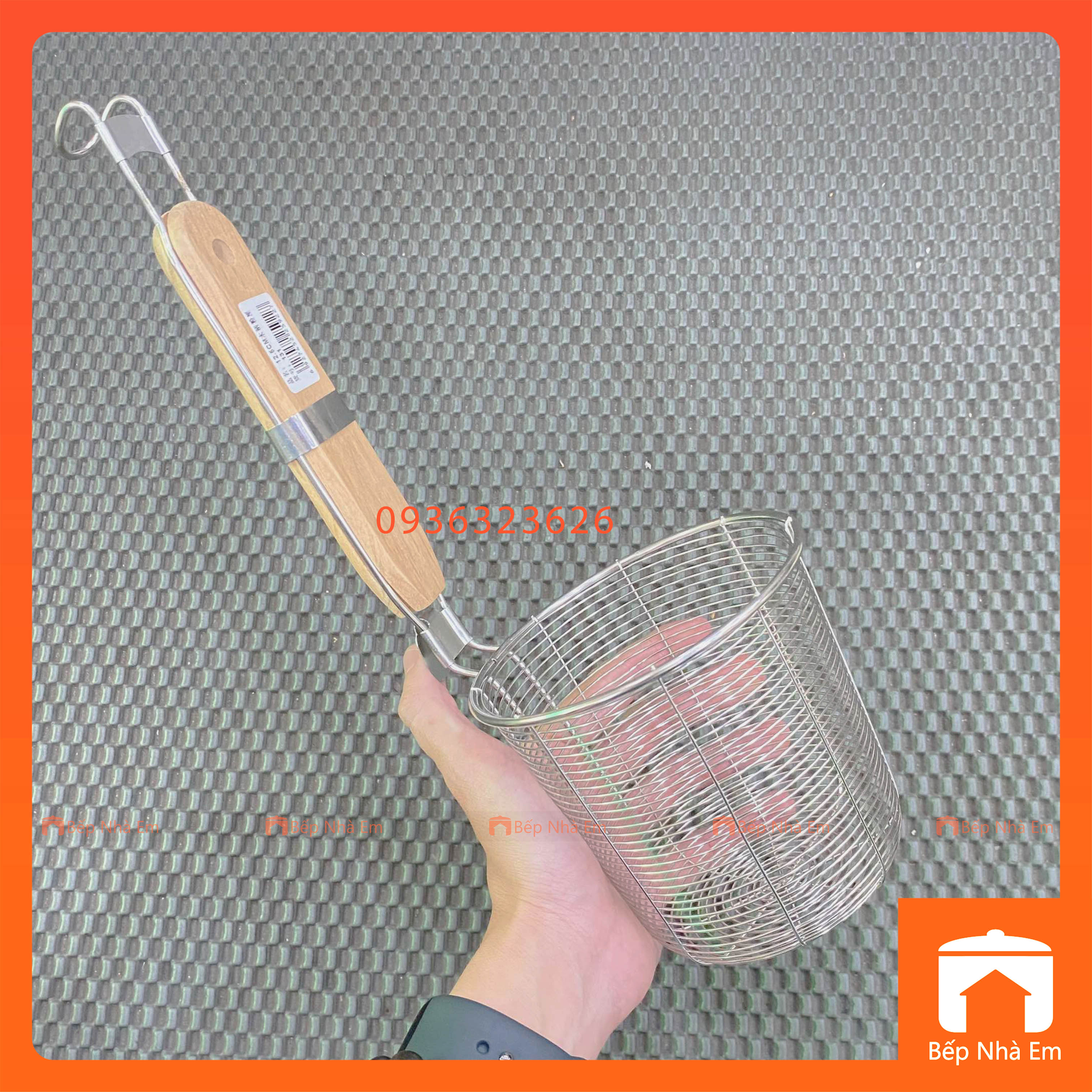 Vợt Hủ Tiếu Inox Dày Cán Gỗ Nhiều Size - Hàng Nhập Khẩu Trực Tiếp