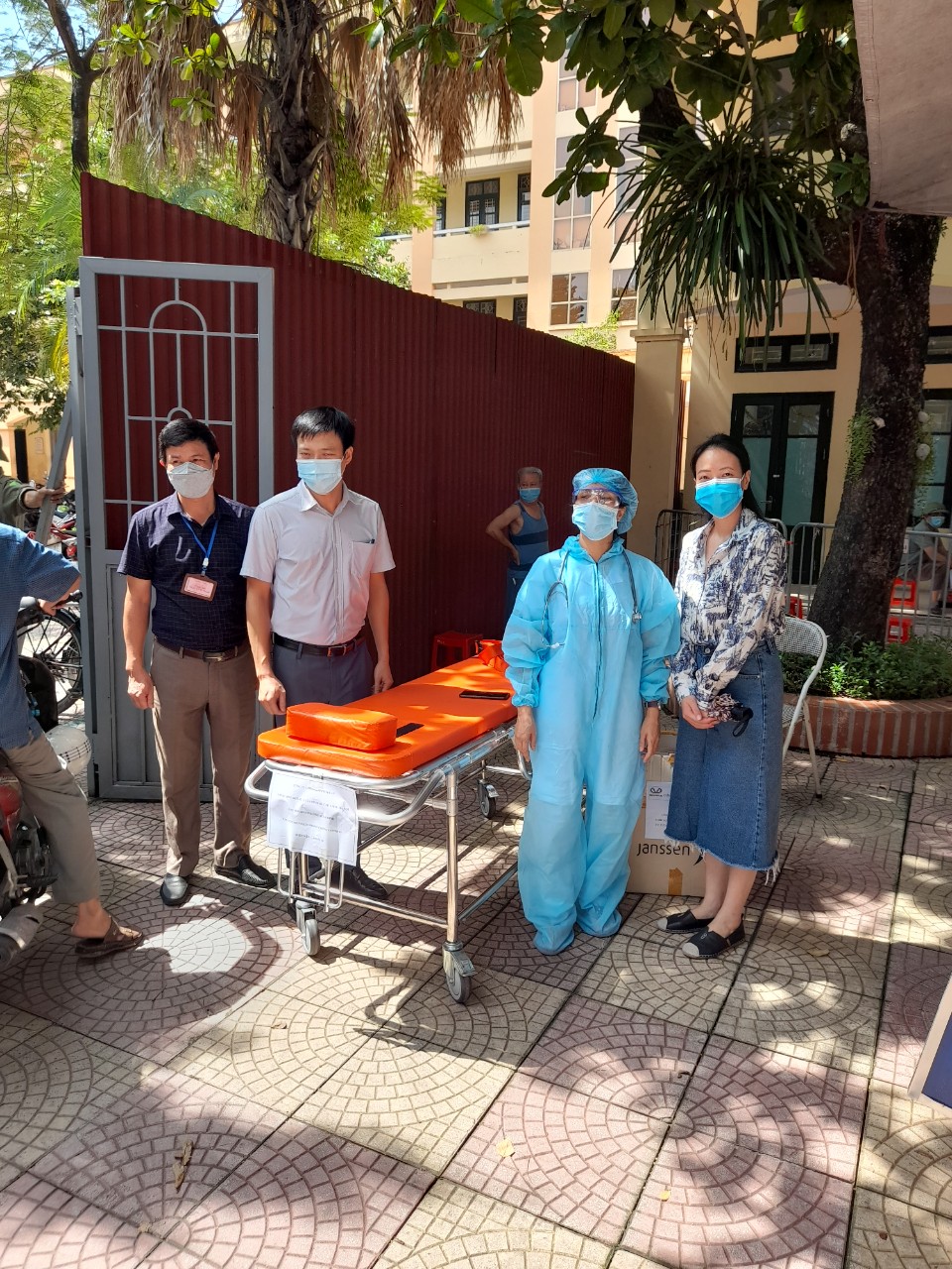 ĐỒNG HÀNH CÙNG UBND PHƯỜNG XUÂN ĐỈNH CHỐNG DỊCH COVID