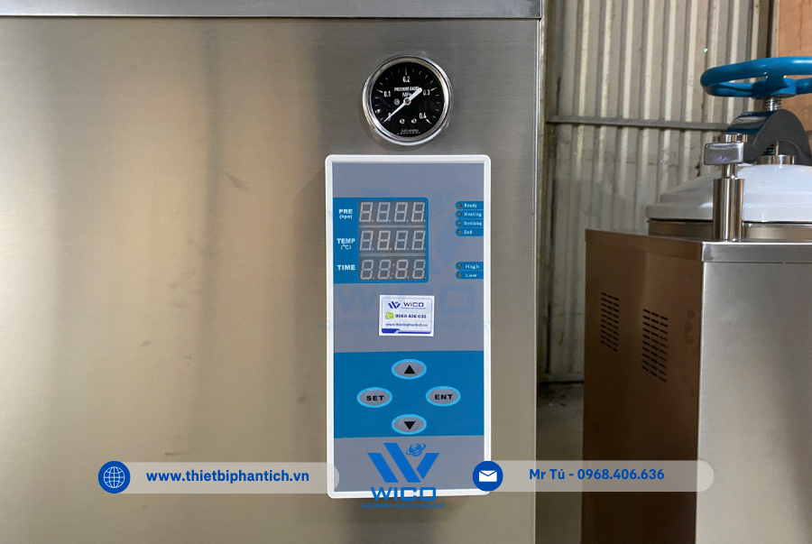 Bảng điều khiển Nồi hấp tiệt trùng LS-150LD