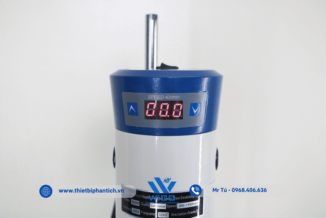 Máy đồng hóa có bộ điều khiển hiện số tiên tiến