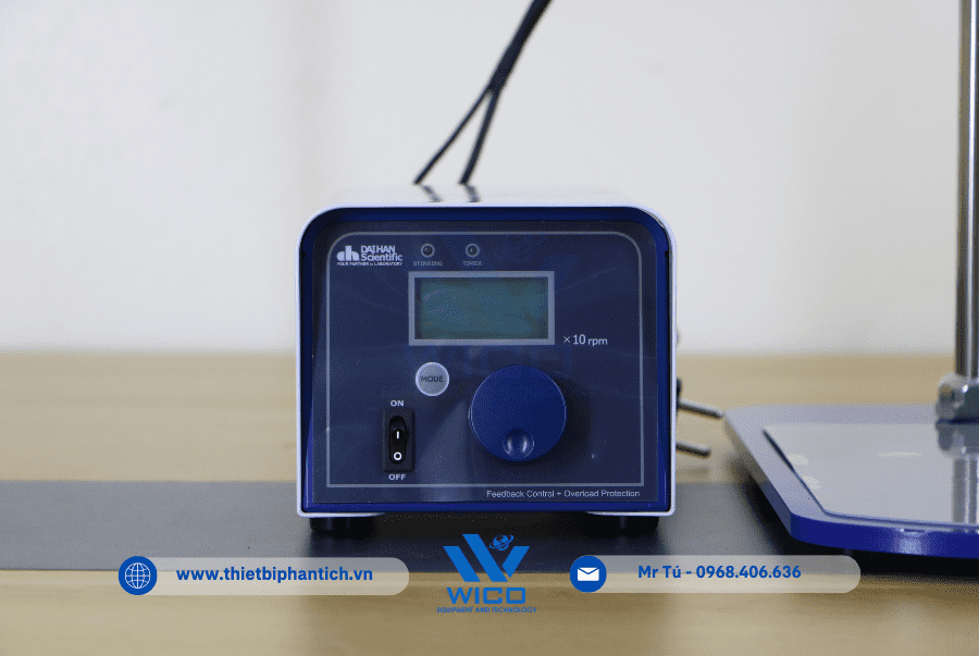 Bộ điều khiển analog