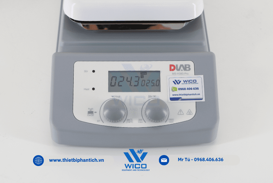 Màn hình LCD độ phân giải cao tiện dụng