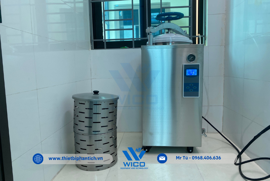 Bàn giao Nồi hấp tiệt trùng LS-75HD cho trạm y tế ở Chương Mỹ - Hà Nội