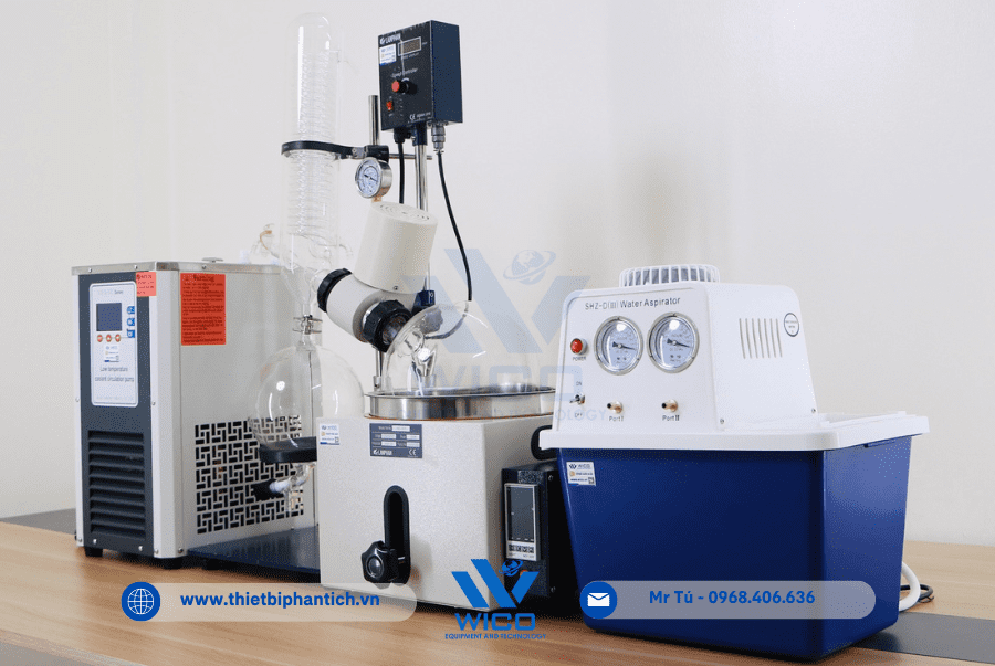 Máy Cô Quay Chân Không Trung Quốc RE-501