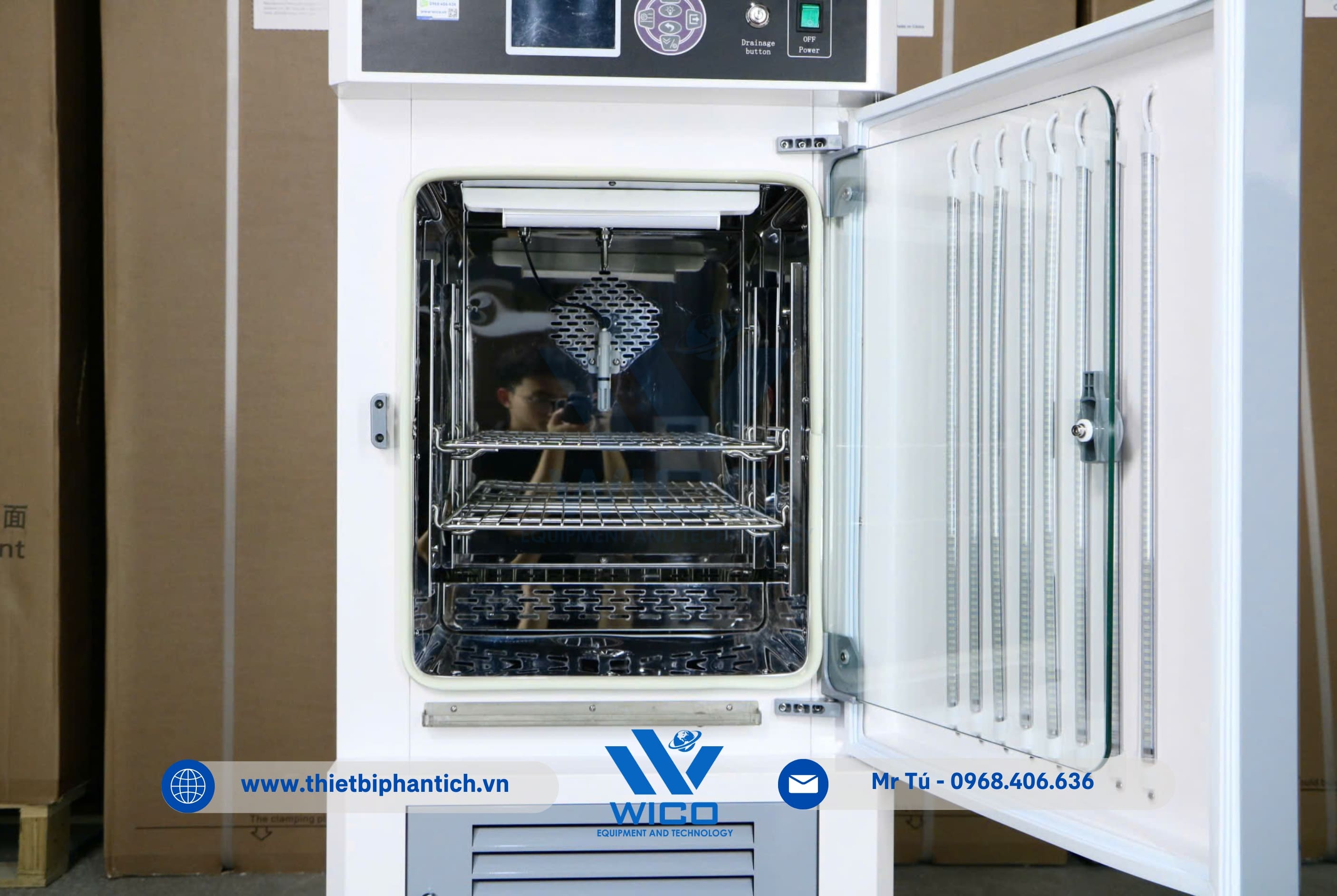 Tủ Vi Khí Hậu Chiếu Sáng 15000 LX Xingchen Trung Quốc RGX-BEII