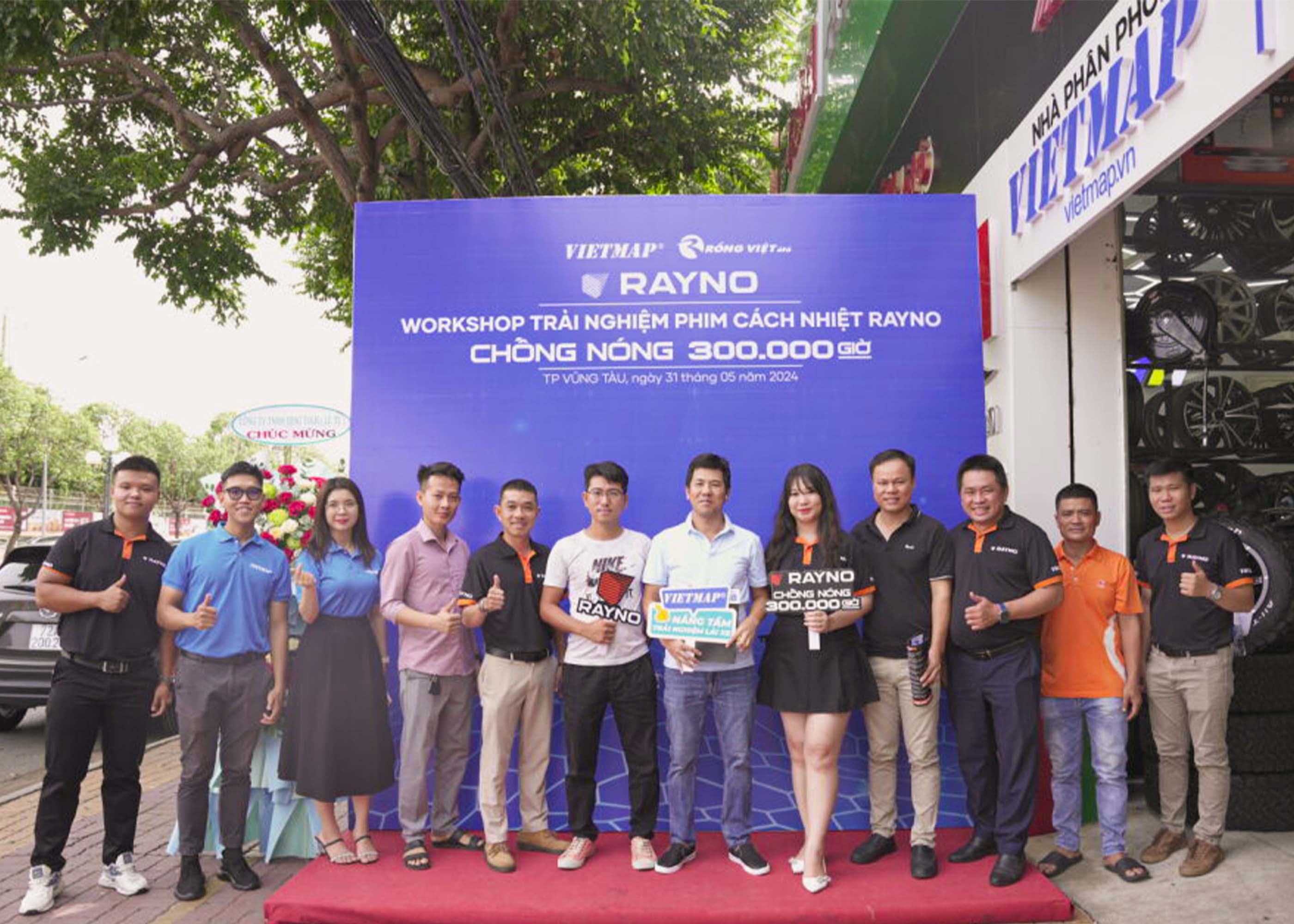 Rayno Việt Nam – Vietmap tổ chức workshop trải nghiệm phim cách nhiệt Rayno tại Rồng Việt Ô Tô