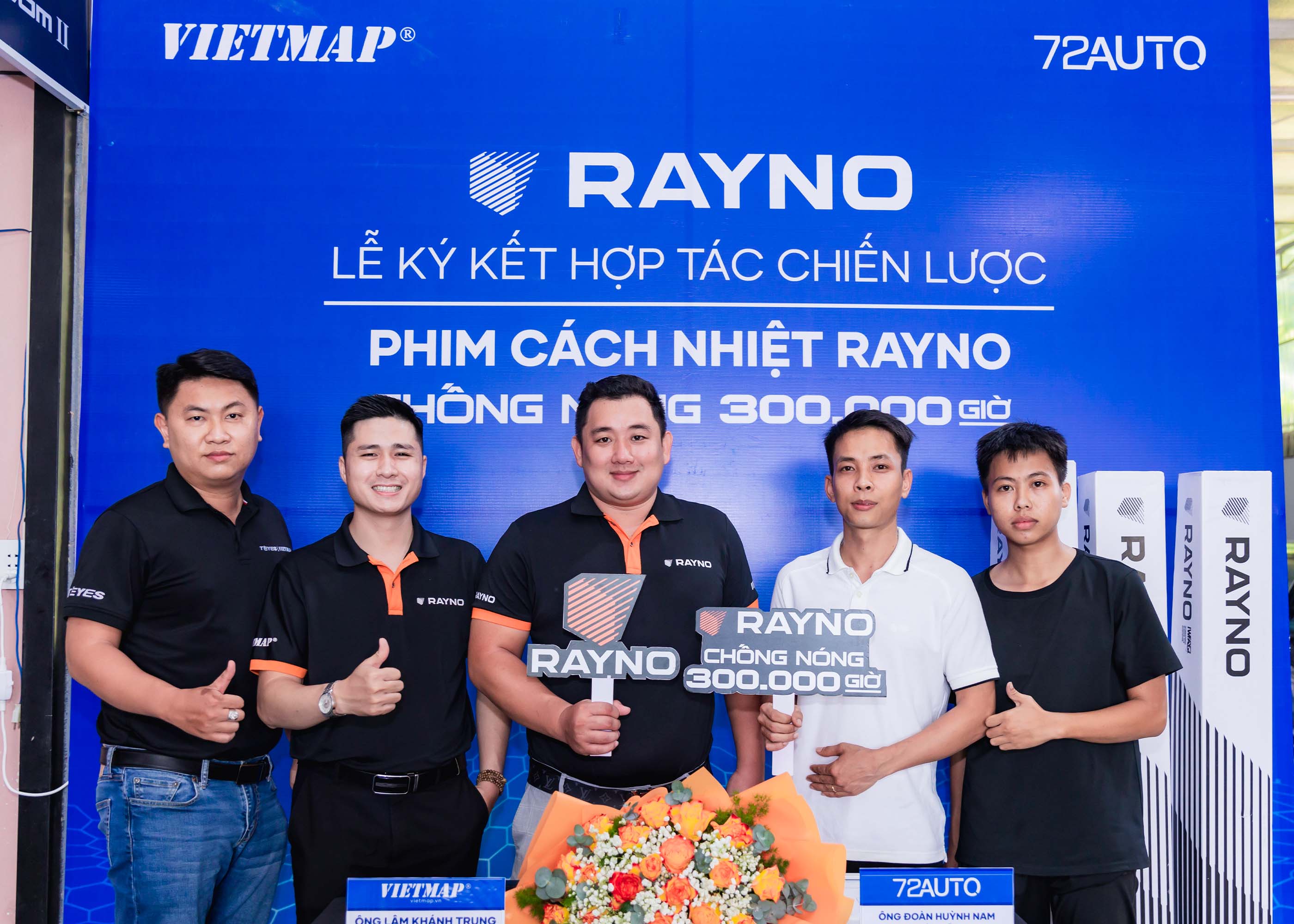 72 Auto chính thức trở thành đại lý chính hãng của Rayno Việt Nam – Vietmap