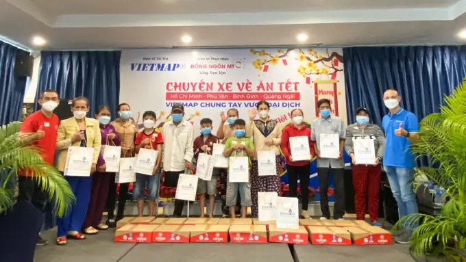 VIETMAP tặng vé xe cho người khó khăn dịp Tết