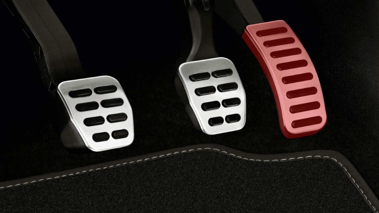 cach xu ly tinh huong khi lai xe o to