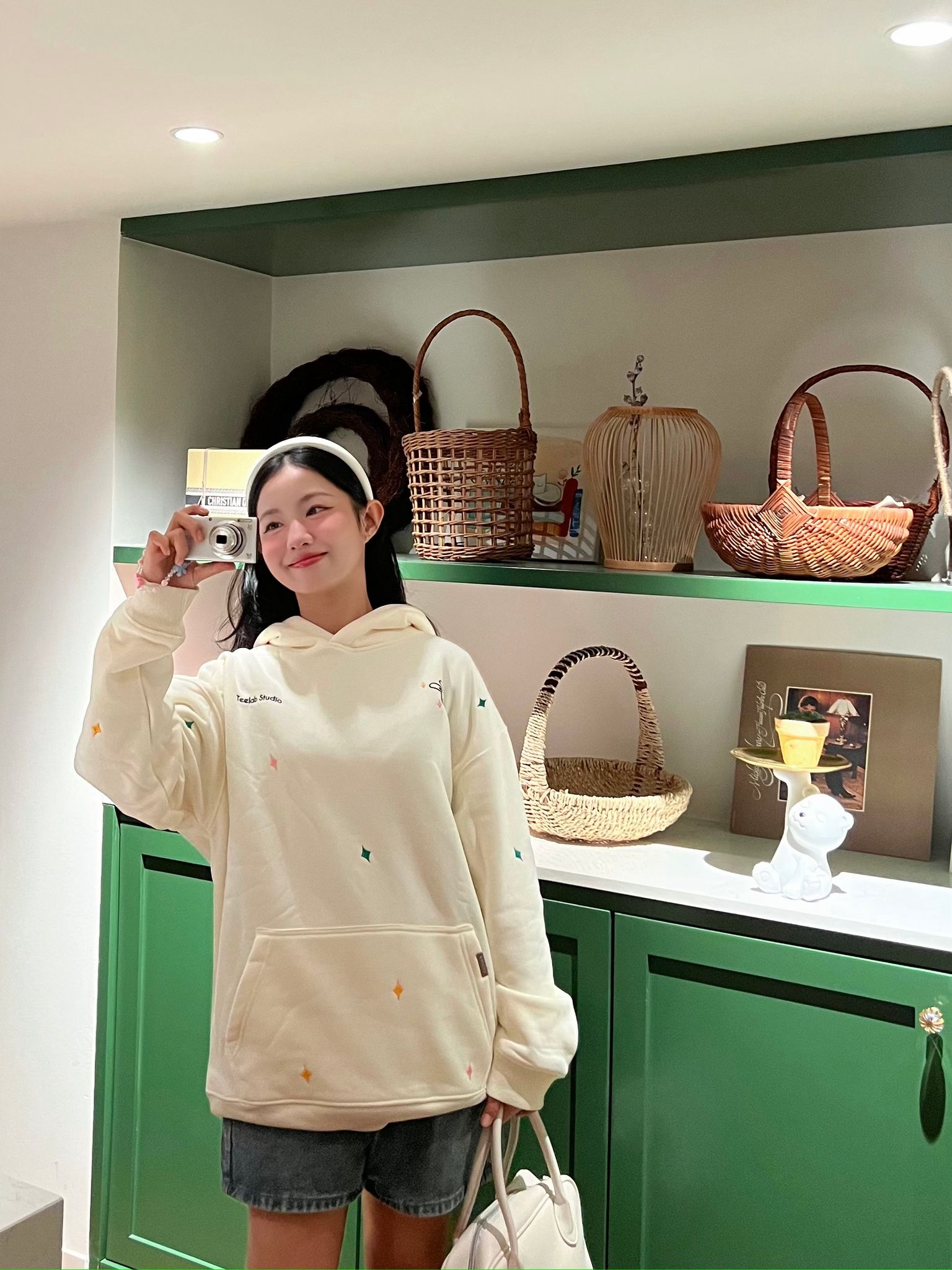 Áo Hoodie Teelab Local Brand Unisex Morning Star Bunny HD062