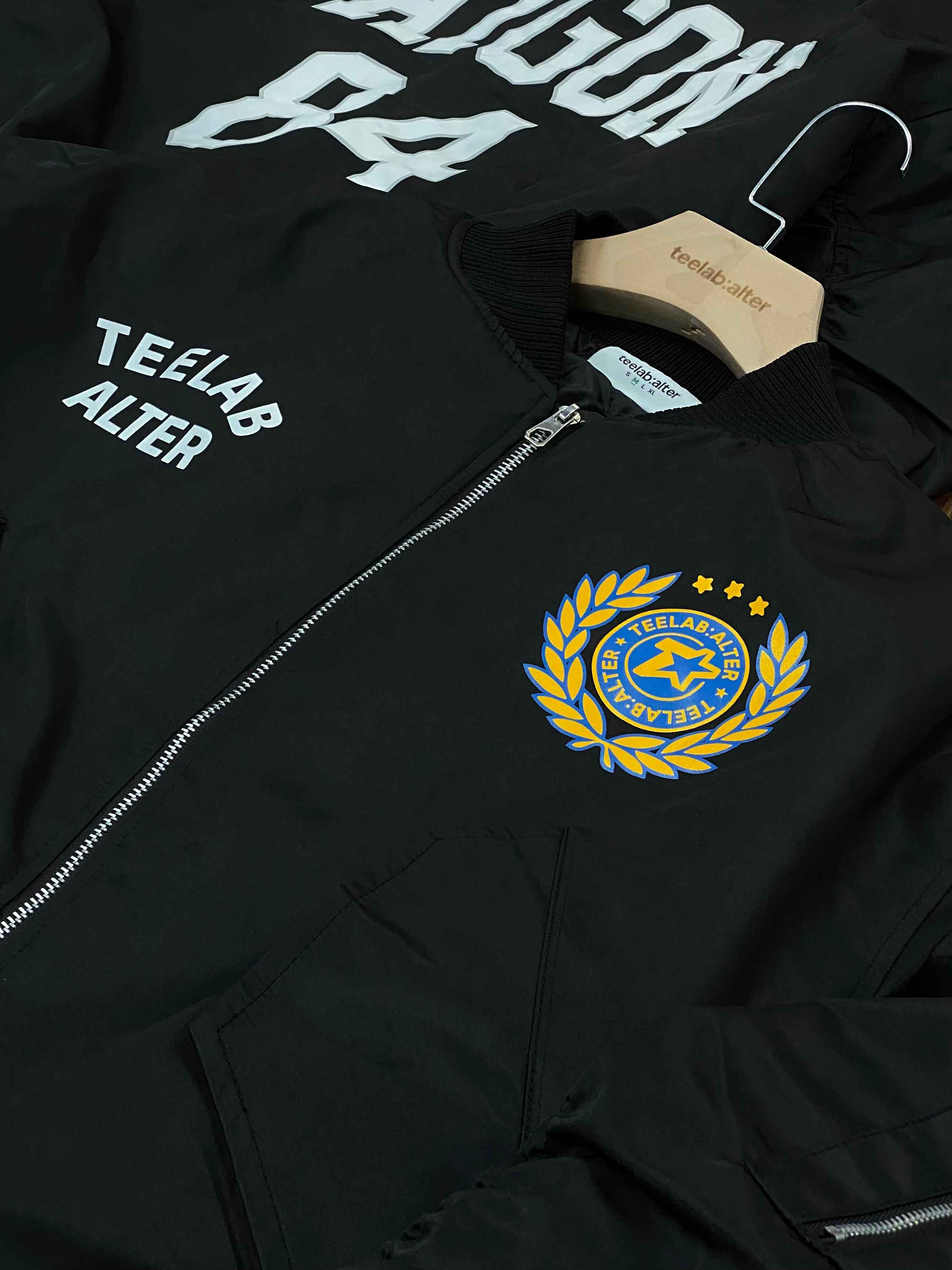 Áo khoác Bomber Dù Local Brand Unisex Teelab World Tour AK135
