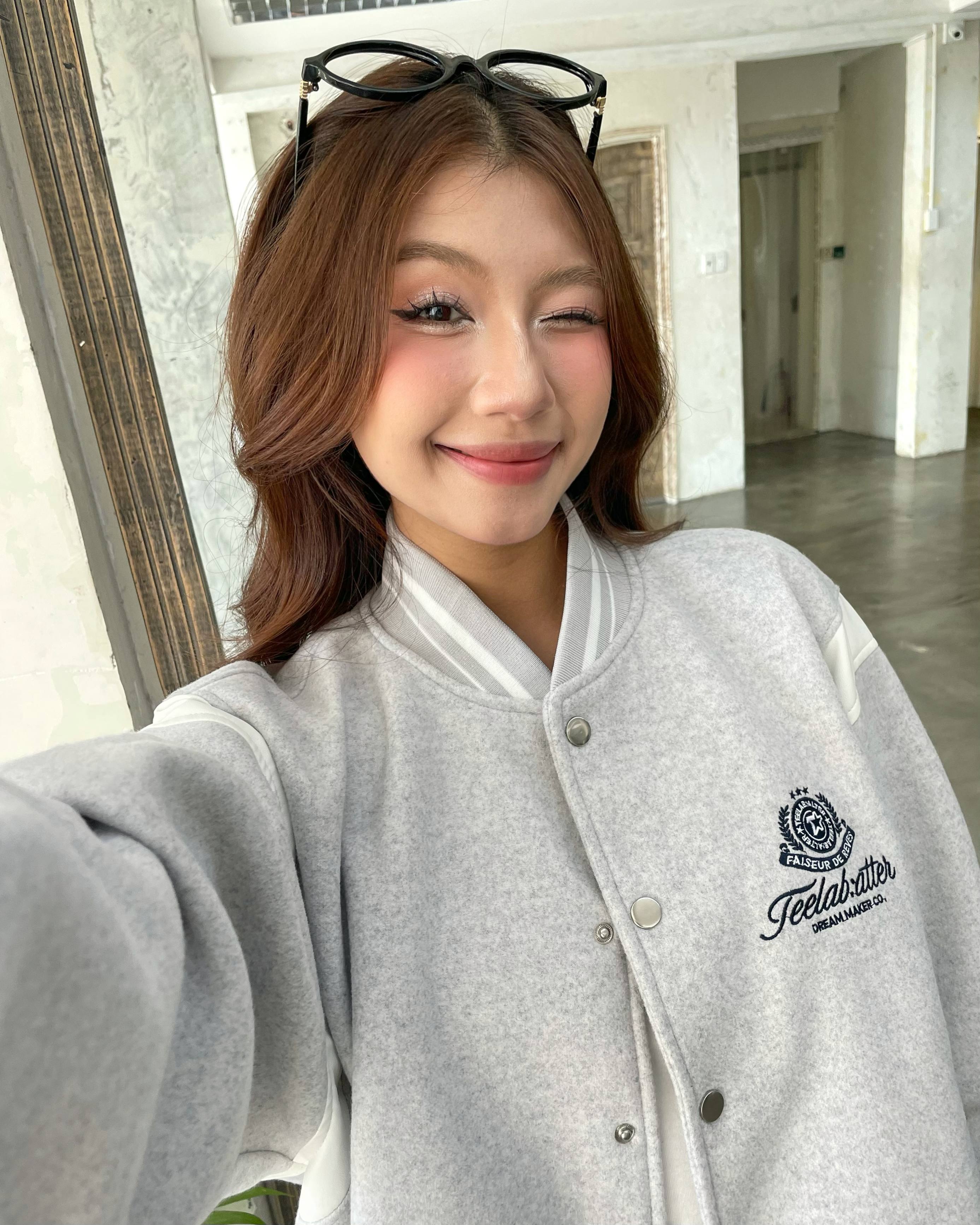 Áo khoác Local Brand Unisex Teelab Preppy Varsity Jacket AK122