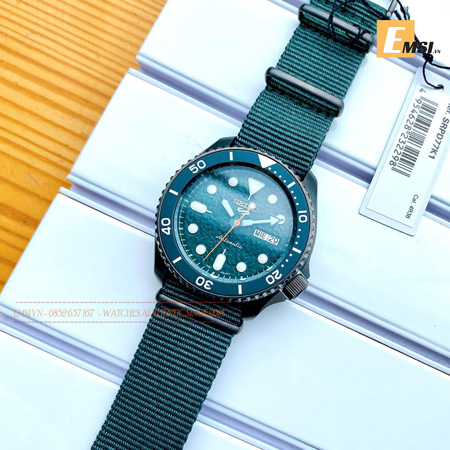 Đồng Hồ Nam - Seiko 5 Sports SRPD77K1 Dark Green Camo Authentic 