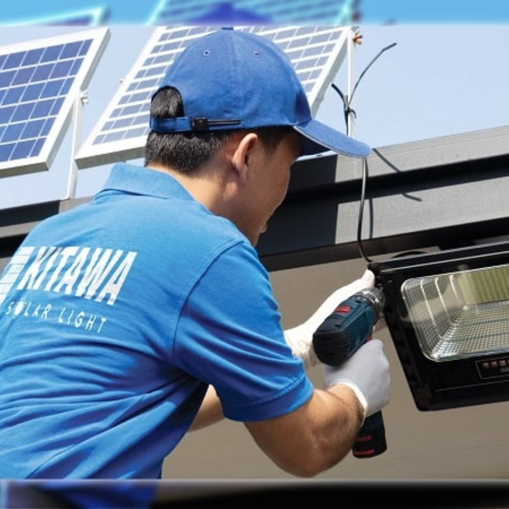 Đèn năng lượng mặt trời không tắt được? Bí quyết khắc phục