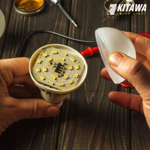 Cách kiểm tra bóng đèn LED đơn giản, chính xác tại nhà