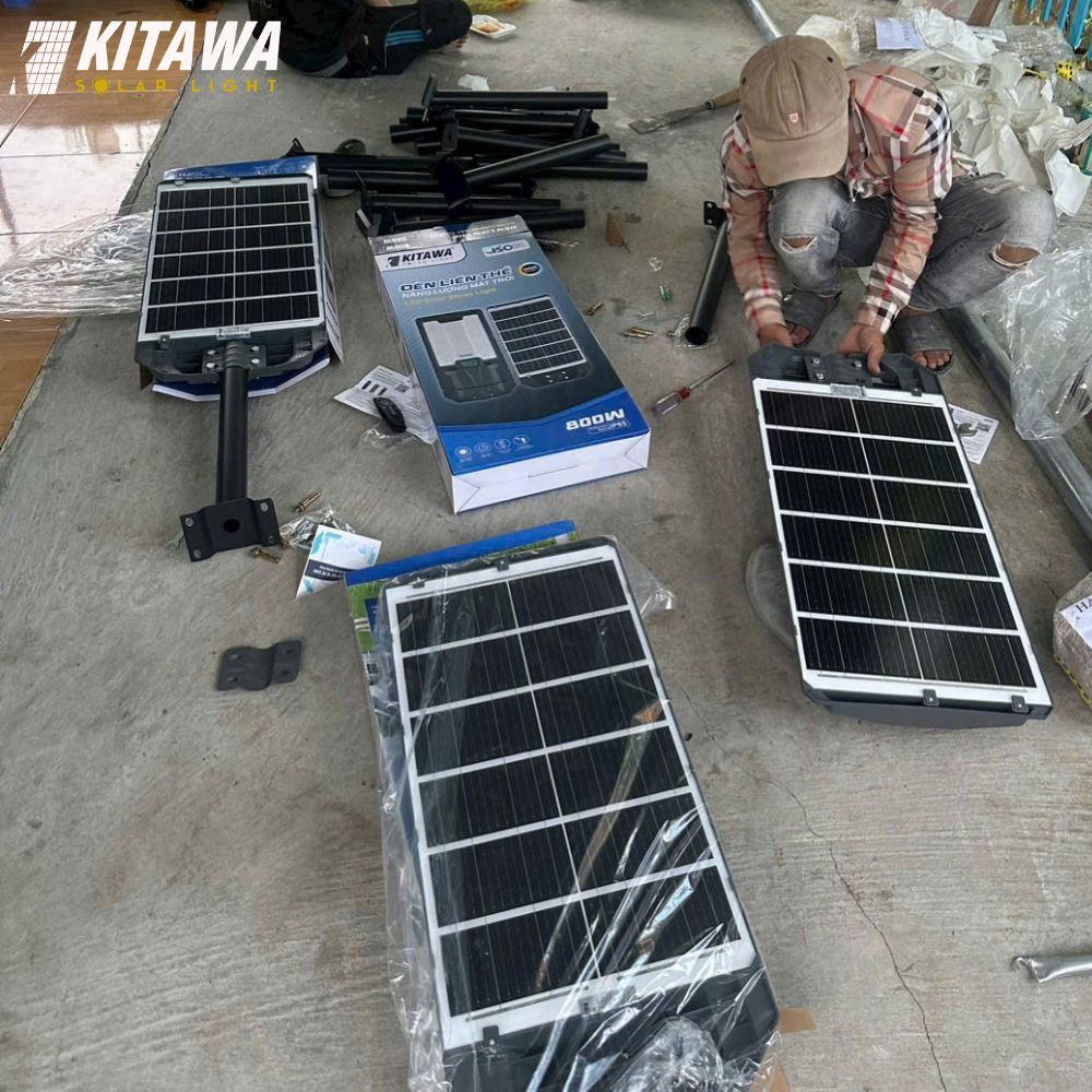 KITAWA lắp đặt 18 đèn đường năng lượng mặt trời LT19.800 tại Cái Bè