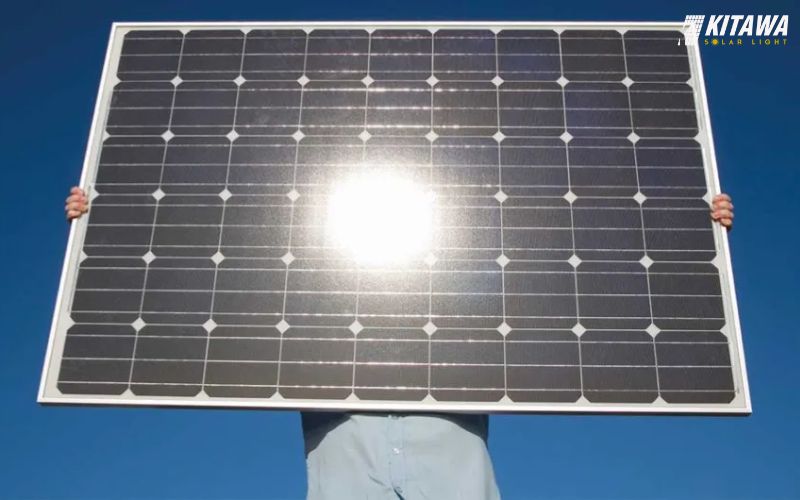 nên sạc pin truóc khi dùng