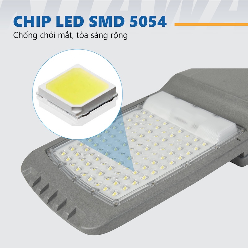 đèn đường công trình năng lượng mặt trời 1000W