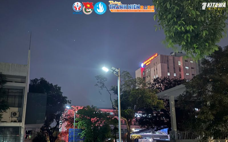 lắp đặt đèn năng lượng mặt trời cho công trình thanh niên “Nắng Xanh”
