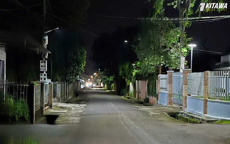 Lắp đèn năng lượng mặt trời cho đường làng