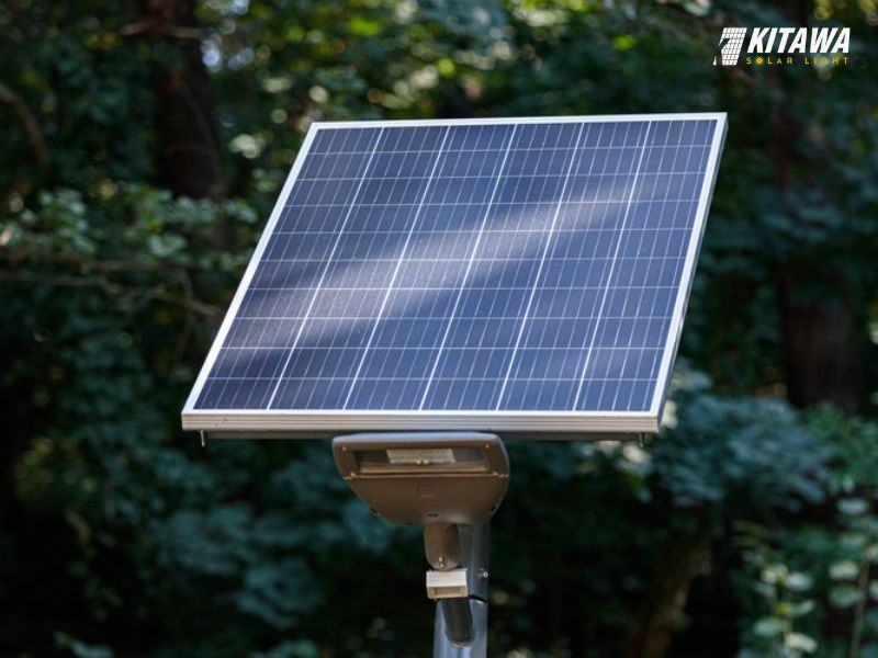 Pin đèn năng lượng mặt trời 300W