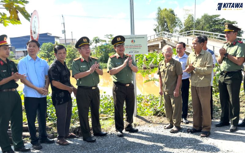 thắp sáng đường quê