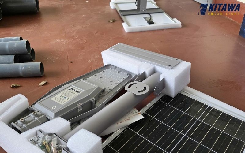 Tổng quan về dự án lắp đèn đường năng lượng mặt trời cho sân vườn nhà anh Minh