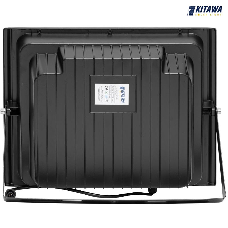 thân đèn năng lượng mặt trời