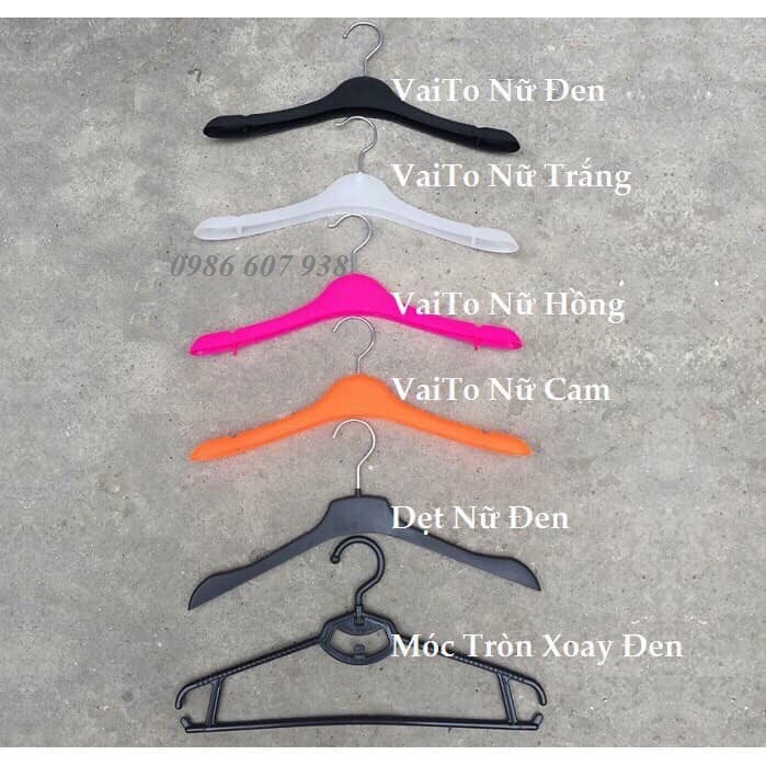 Móc áo nhựa nữ vai to màu trắng trong