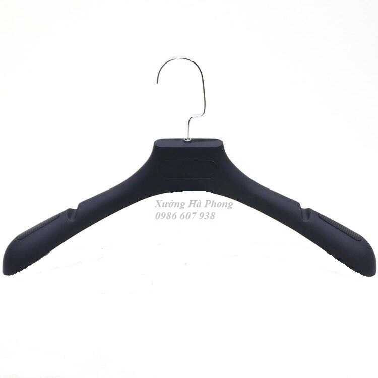 Móc áo nhựa nhập khẩu màu đen phun than