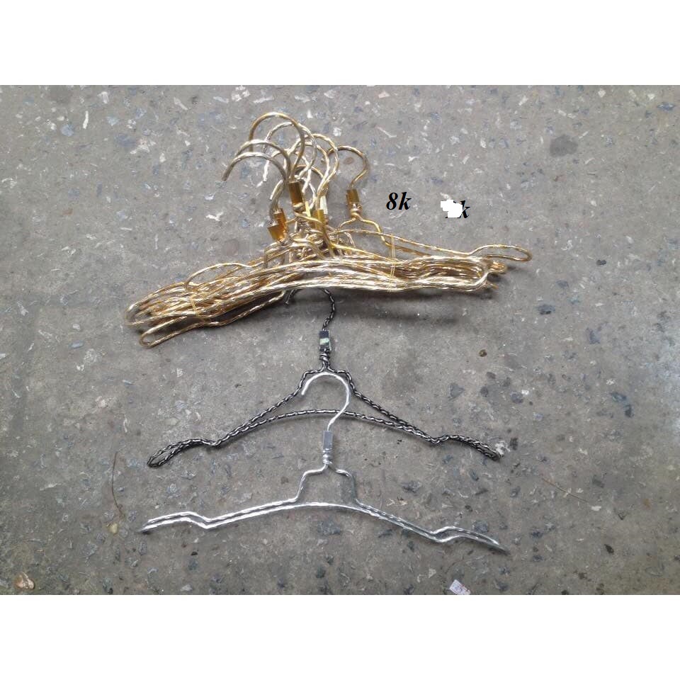 Móc áo nhôm đôi đen sần