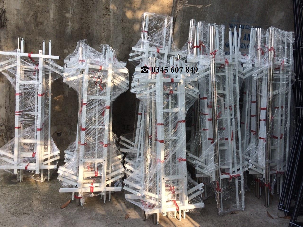 kệ đôi treo quần áo