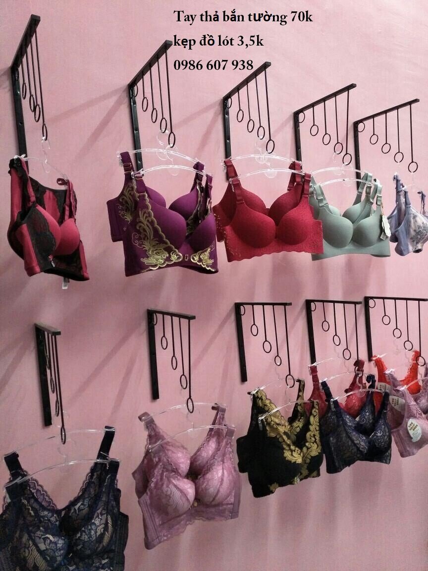 tay thả giọt lệ