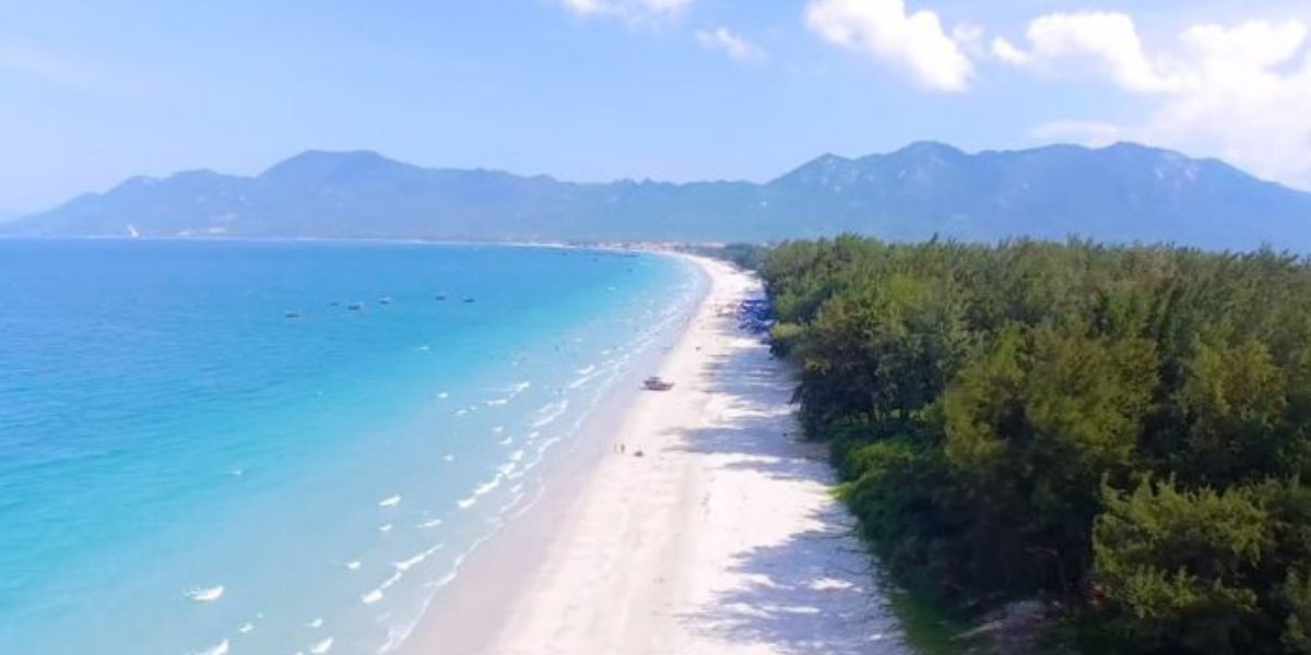 Bãi Biển Dốc Lết – Kinh Nghiệm, Resort & Tour 2N1Đ