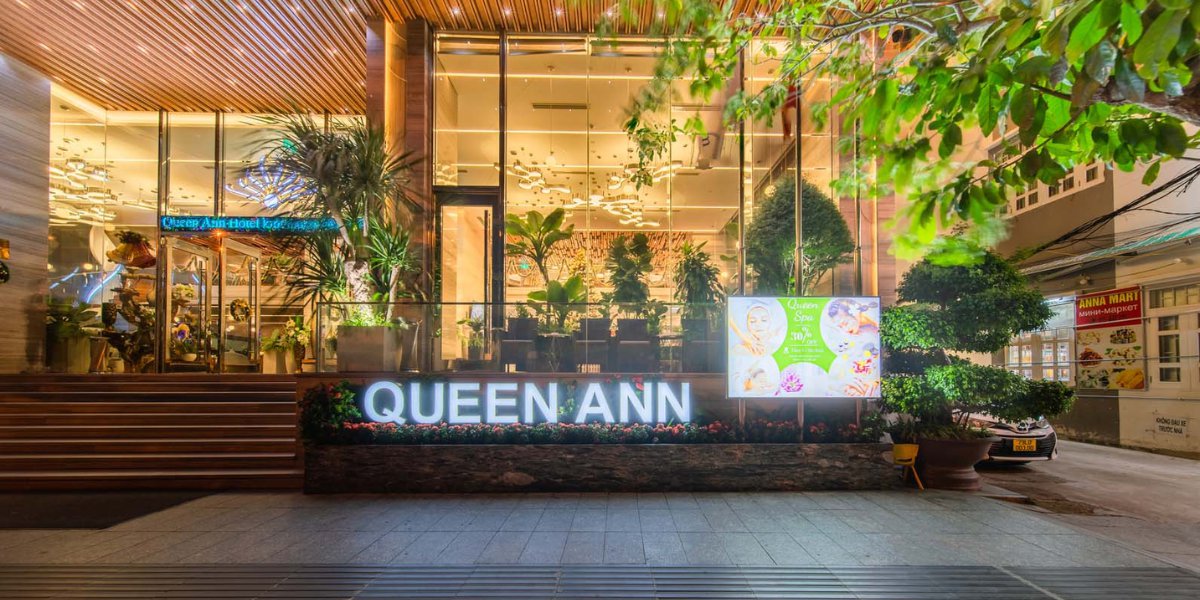 Queen Ann Nha Trang Hotel – Khách sạn 5★ view biển sang trọng Trần Phú