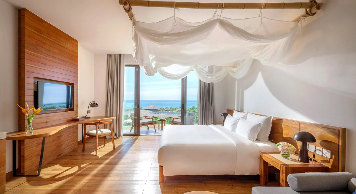 Phòng Deluxe hướng biển Ana Mandara Cam Ranh