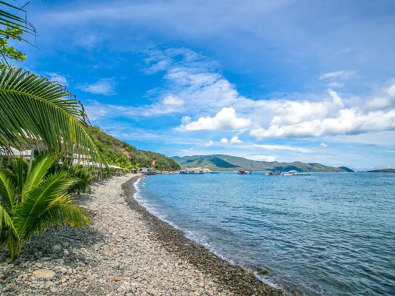 bai-tranh-nha-trang