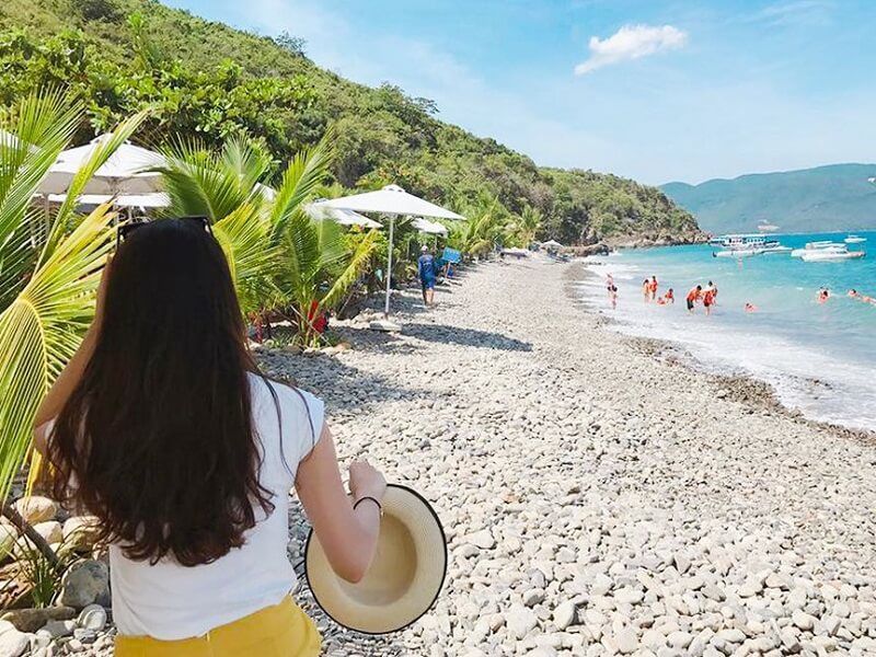 bai-tranh-nha-trang