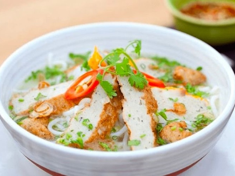 banh-canh-cha-ca-nha-trang