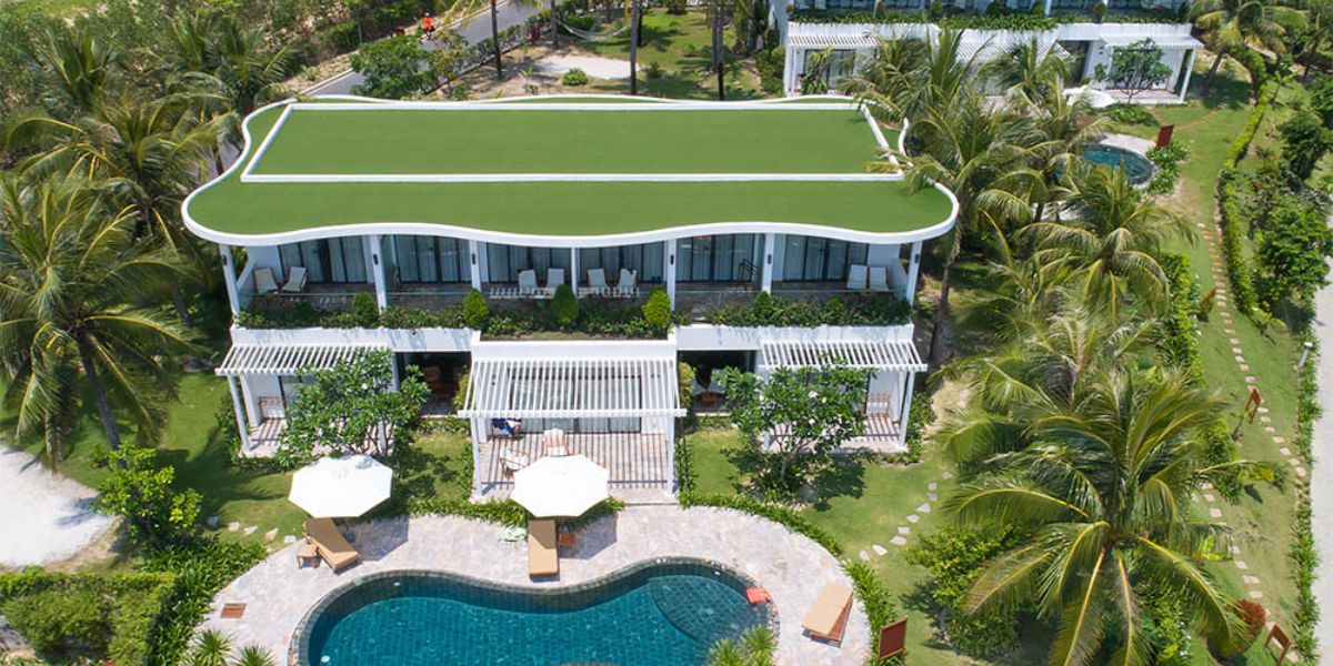 Cam Ranh Riviera Beach Resort & Spa