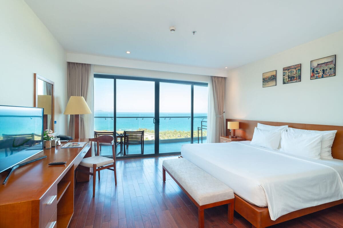 deluxe-ocean-view-cam-ranh-riviera-beach-resort