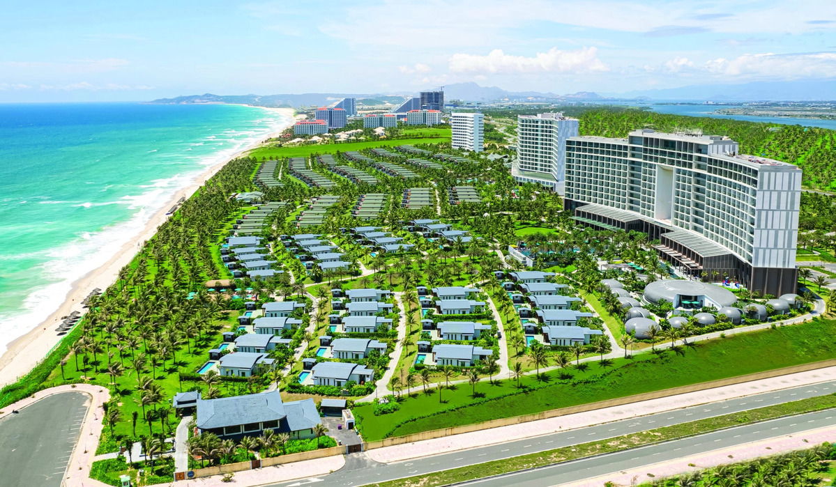 radisson-blu-resort-cam-ranh-bien-bai-dai