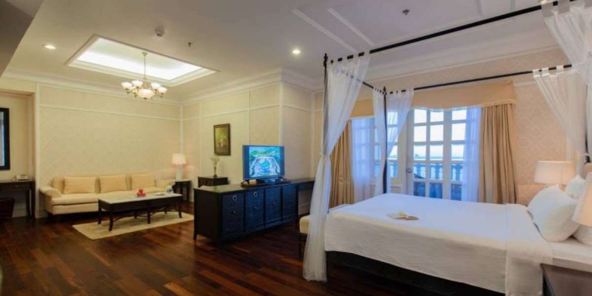 Khách sạn Sunrise Nha Trang