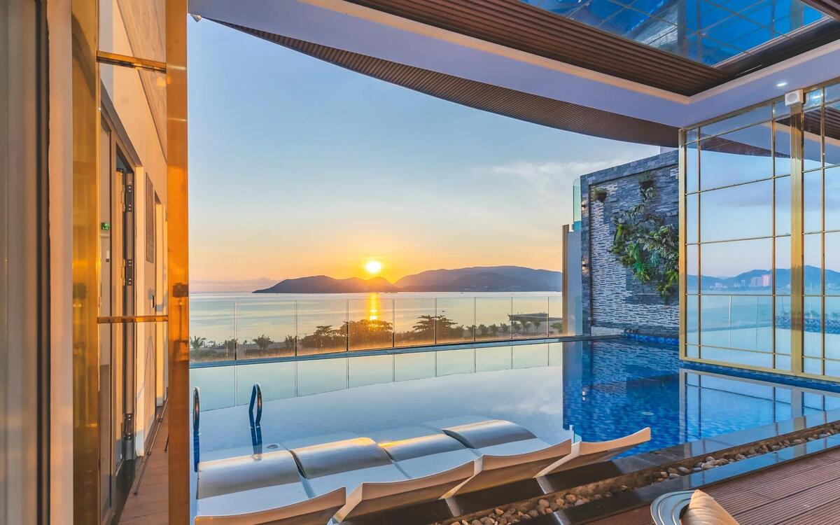 la-vague-hotel-nha-trang