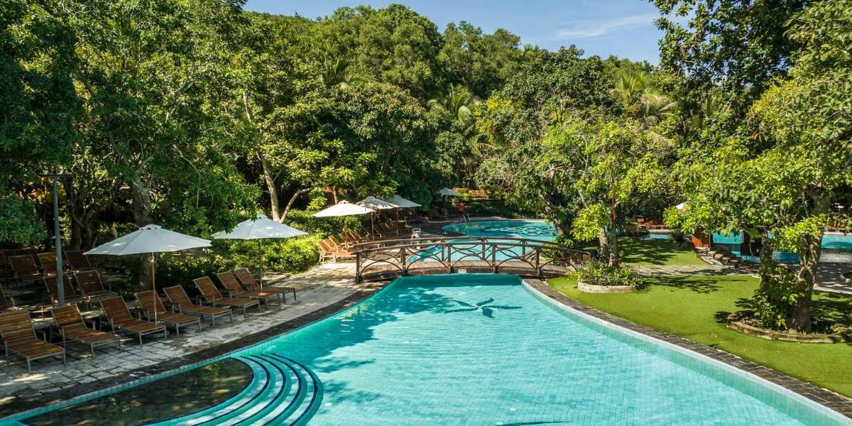 Resort Hòn Tằm